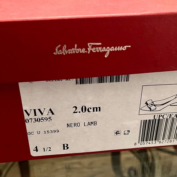 Salvatore Ferragamo Viva Ballet Flats - Picture 5 of 7